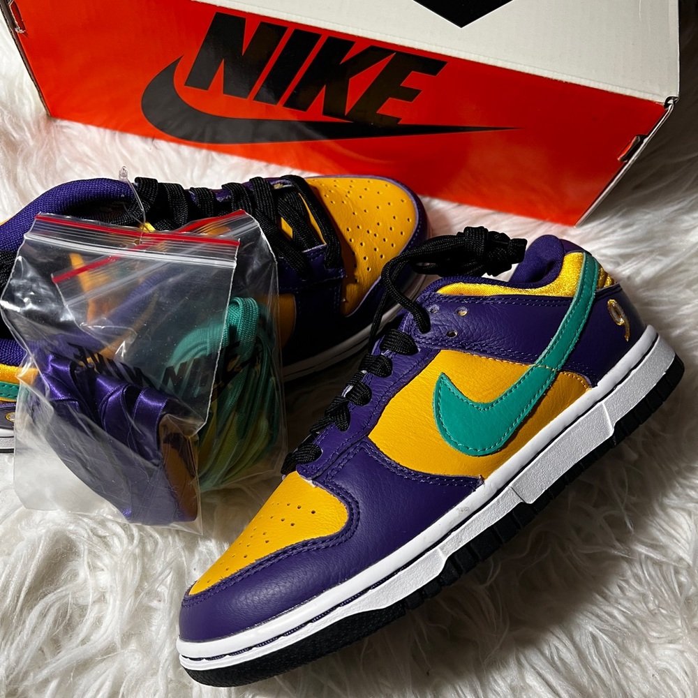 Nike Dunk Low Lx